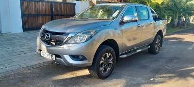 MAZDA BT50 - Pickup trucks (4x4 & 4x2)