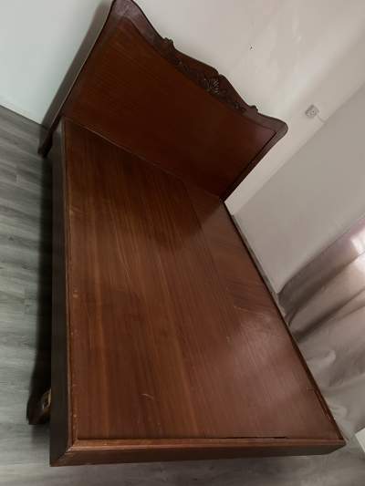 Bed - Bedroom Furnitures on Aster Vender