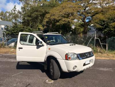 FOR SALE – Nissan NP300 2x4 AN21 - Pickup trucks (4x4 & 4x2) on Aster Vender
