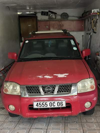 Nissan hardbody - Pickup trucks (4x4 & 4x2)