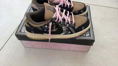 Travis scott - Sneakers