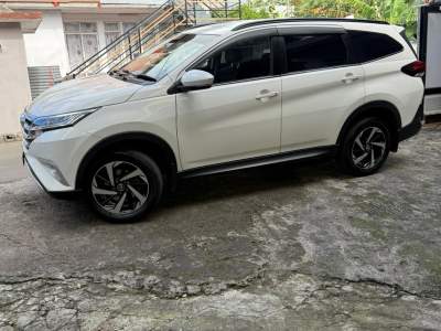 Toyota Rush SP18 (2018) - Family Cars