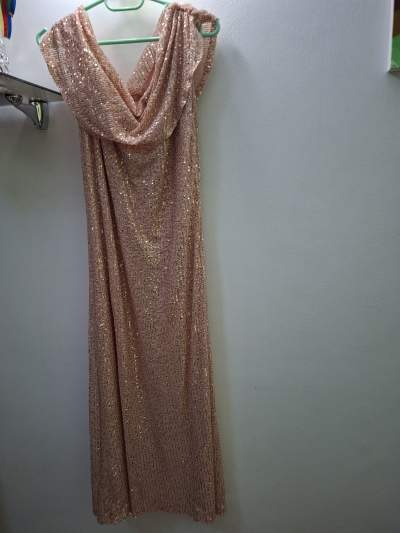 Robes - Dresses (Women)