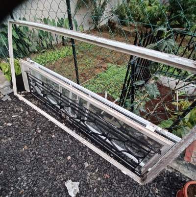 porte en metal deux batant - Others on Aster Vender