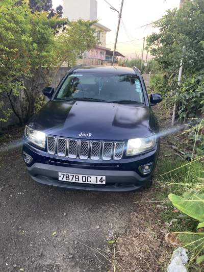 Jeep compass - Off Roader Cars