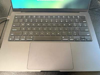 MacBook Pro - Laptop on Aster Vender