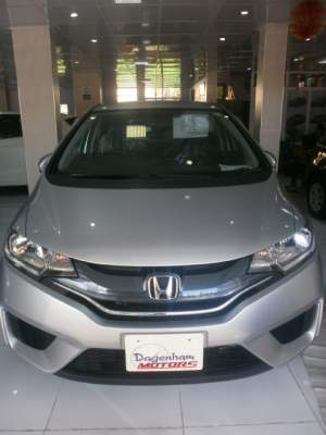 HONDA FIT YR DEC 2013 - Family Cars on Aster Vender