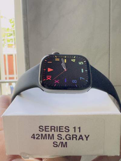 Apple Watch Series 11 42mm - iPhones on Aster Vender