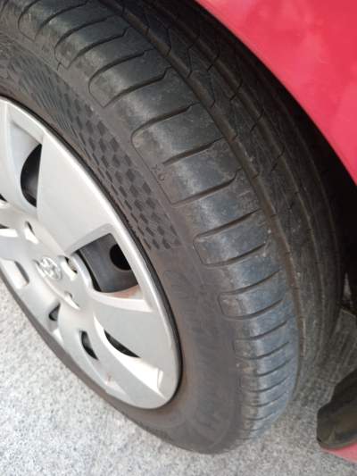 Toyota yaris 1000cc,single owner, 54000kms - Family Cars