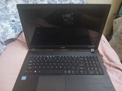Laptop acer a315-32 with a damged motherboard - Gaming Laptop