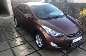 2013' Hyundai Elantra GLS - Compact cars on Aster Vender