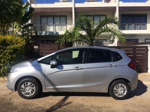 Honda Fit 2014 - Compact cars on Aster Vender