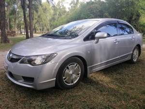 Honda civic hyb 2009 - Family Cars