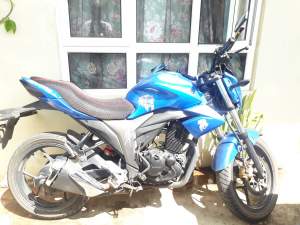 Suzuki Gixxer Year 2016 - Sports Bike