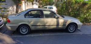 Honda Civic  - Family Cars on Aster Vender