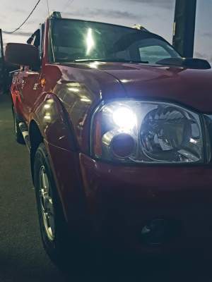 Nissan Hardbody Predator - Pickup trucks (4x4 & 4x2) on Aster Vender