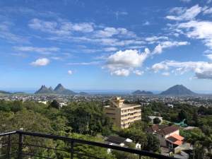 Floréal à vendre magnifique penthouse 3 chambres avec une splendide vu - Apartments