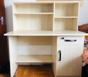 STUDY TABLE - Complete cabinets