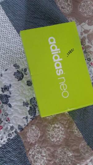 Adidas neo ( 38 2/3 ) - Sneakers on Aster Vender