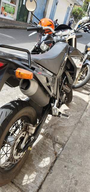 Zongshen Cyclone  - Off road bikes on Aster Vender