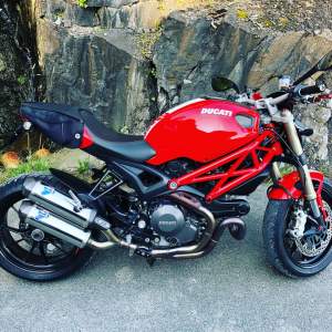 Ducati Monster 1100 EVO ABS 2012 - Sports Bike on Aster Vender