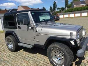 Jeep Wrangler TJ - Pickup trucks (4x4 & 4x2) on Aster Vender