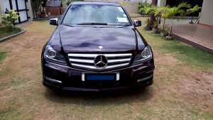 MERCEDES BENZ - Family Cars on Aster Vender