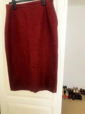 Red skirt - Original from LK Bennett UK - Skirt on Aster Vender
