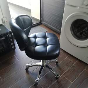 Swivel typist chair - Desk chairs on Aster Vender