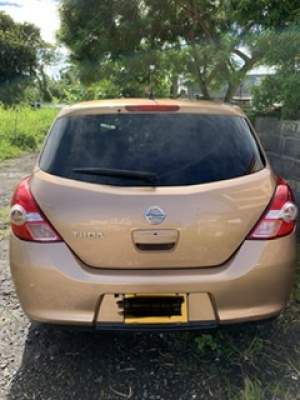 Nissan Tiida 2008 Hatchback - Compact cars on Aster Vender