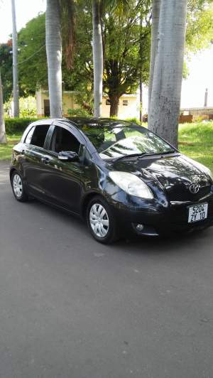 Toyota vitz - Compact cars on Aster Vender