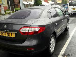 Renault fluence - Family Cars on Aster Vender