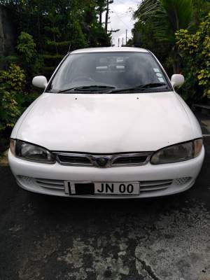 Proton Wira 2000 - Compact cars