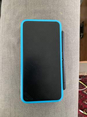 Nintendo 2DS XL with Pokemon Sun and Super Mario Maker 3DS - Nintendo Switch