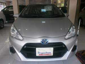 Toyota Aqua - Family Cars on Aster Vender