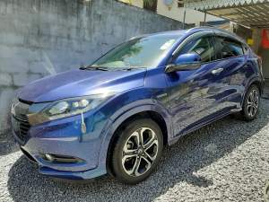 Honda Vezel Hybrid Z Hatchback - Family Cars