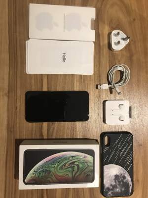 Iphone Xs max 512gb Space Gray etat 10/10 - iPhones