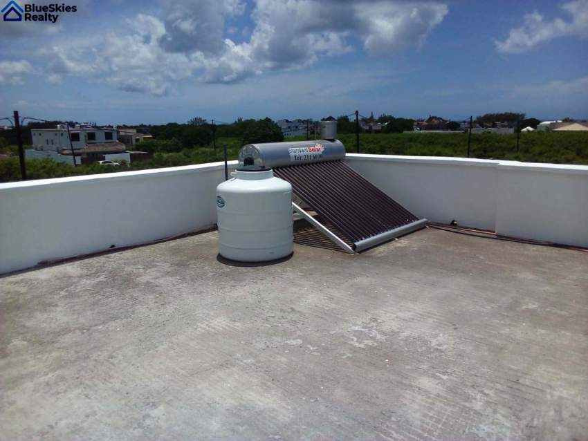 Villa à Vendre à Mon Choisy - 6 - Villas  on Aster Vender