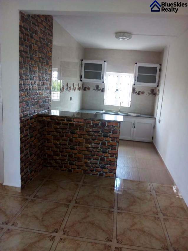 Villa à Vendre à Mon Choisy - 5 - Villas  on Aster Vender