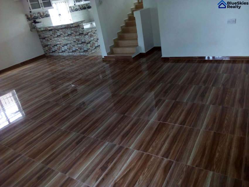 Villa à Vendre à Mon Choisy - 3 - Villas  on Aster Vender