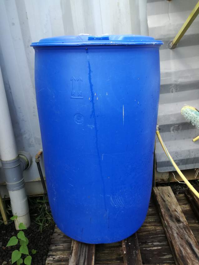 200 L drum - 1 - Plastic  on Aster Vender