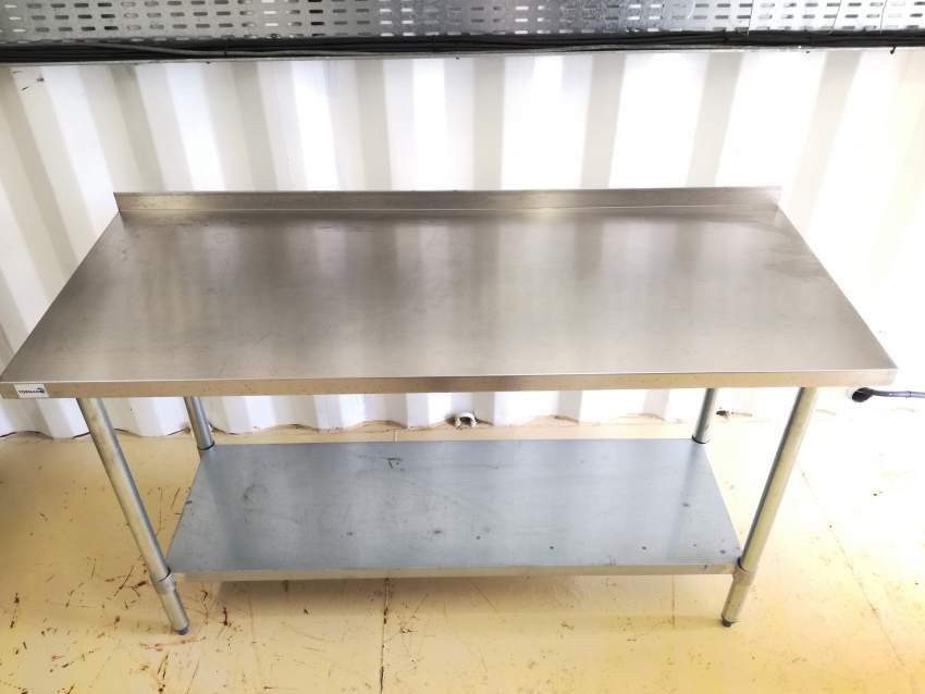Stainless steel table - 0 - Kitchen Tables  on Aster Vender