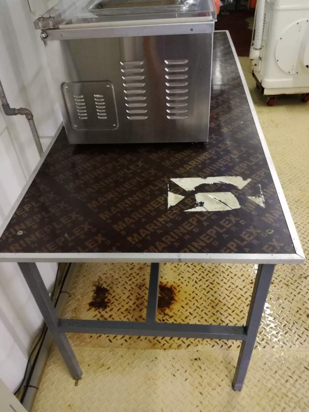 Marine board workshop table - 1 - Other storage furniture  on Aster Vender