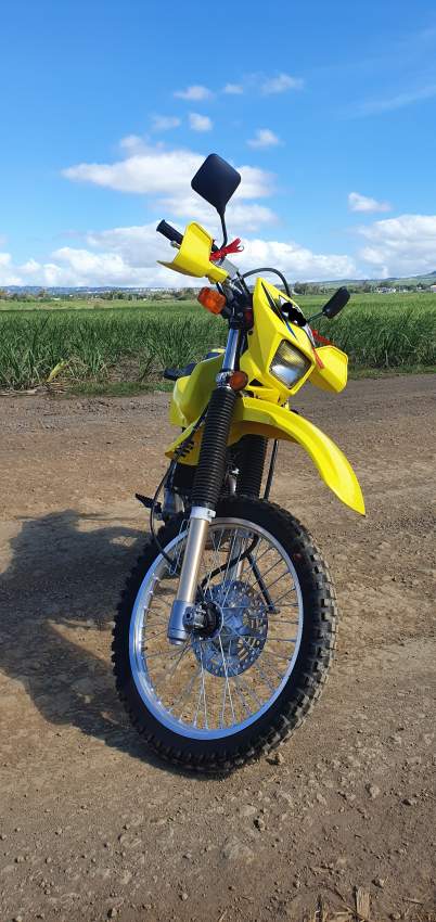 SUZUKI DR-Z 250 - 7 - Sports Bike  on Aster Vender