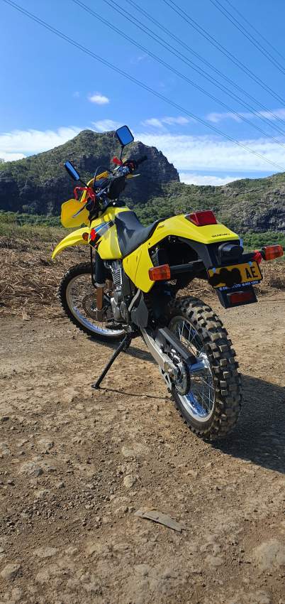 SUZUKI DR-Z 250 - 5 - Sports Bike  on Aster Vender