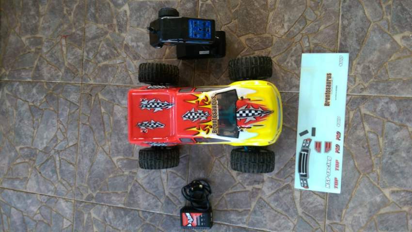 4×4 rc electronic à vendre on Aster Vender