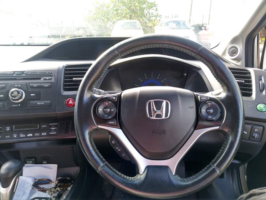 Honda Civic Year  2015 - 6 - Luxury Cars  on Aster Vender