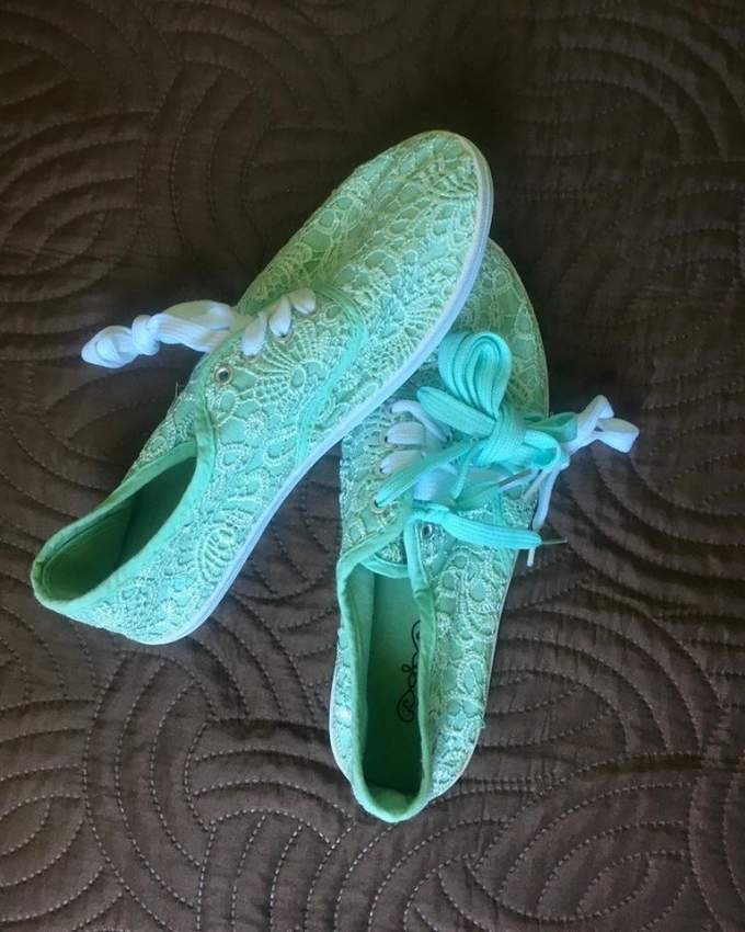 Lace turquoise shoes - 0 - Sneakers  on Aster Vender