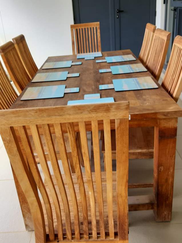 Dining Table set on Aster Vender