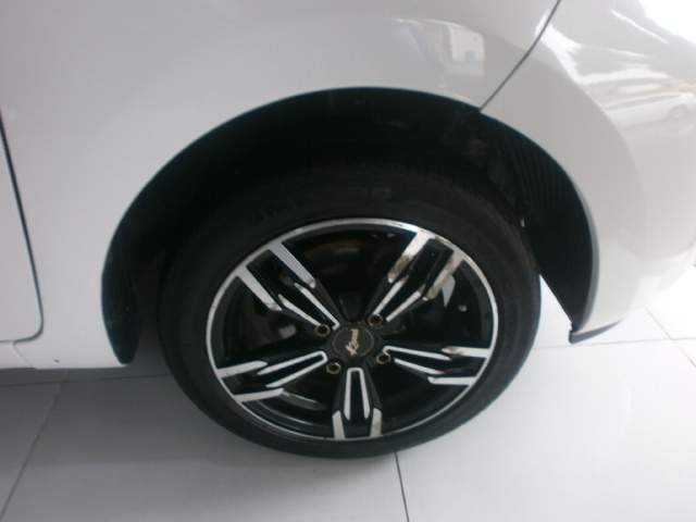 Kia Picanto - 4 - Family Cars  on Aster Vender